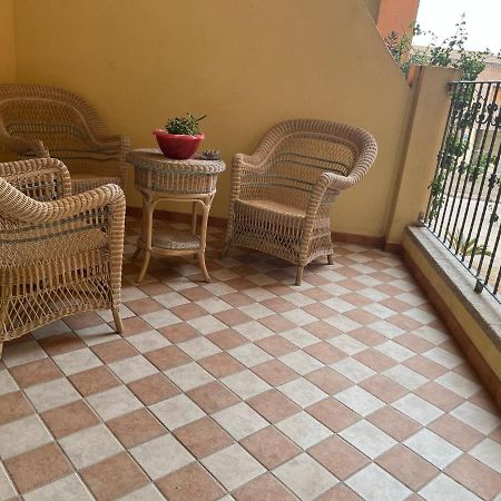 Appartamento Fausto Noce Con Garage Olbia Exterior foto